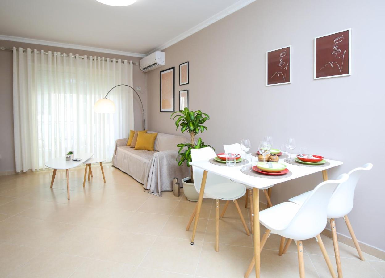 Tafa Deluxe Apartment Vlore Ngoại thất bức ảnh